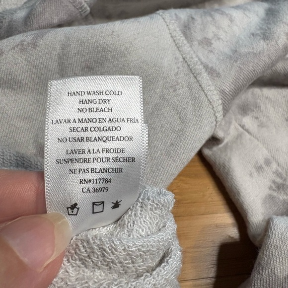 GUC Rails- Theo Gray Tie-Dye Sweatshirt. Size L - Picture 7 of 9